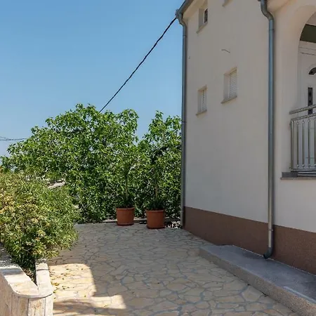 Dominik Διαμέρισμα